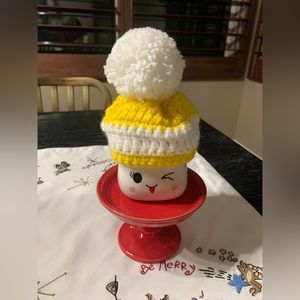 Marshmallow Mug Hat